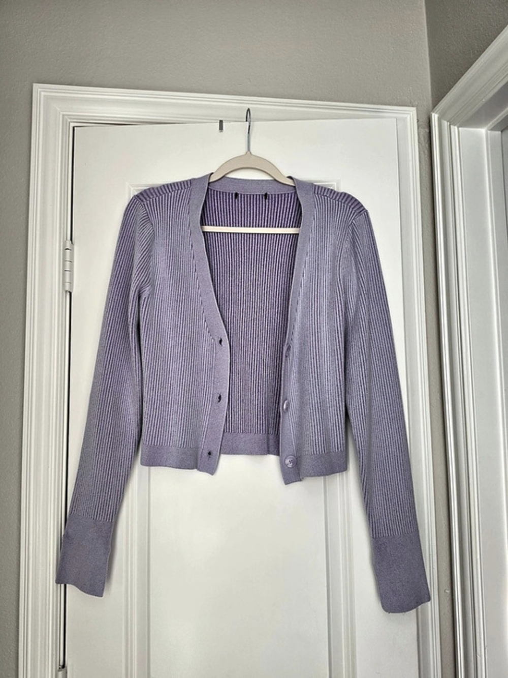 Cropped Knit Cardigan in Purple Like New